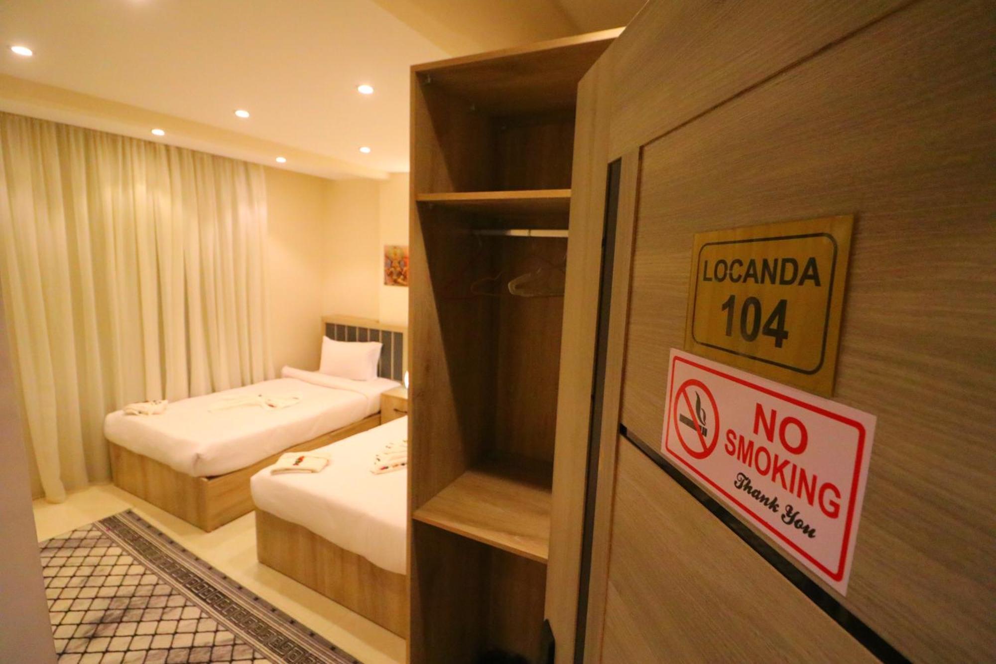 Locanda Pyramids Hotel Kafrat al Jabal Exterior photo